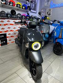 Sym Altro formica prezzo finito 2100€
