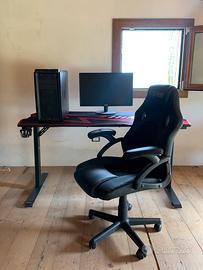 Postazione gaming e lavoro