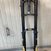 forcella ohlins 200 mm