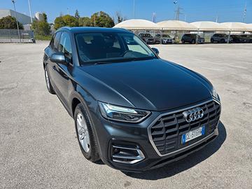 Audi Q5 35 TDI S tronic Business