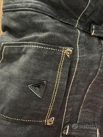 Pantaloni donna Guess