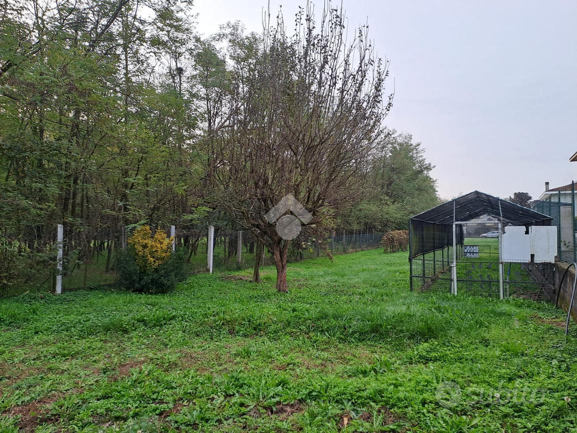 TER. RESIDENZIALE A SAMARATE - View 3