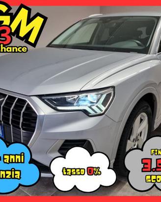 AUDI Q3 35 TFSI Business Advanced