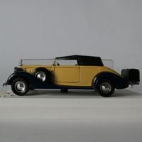 Modellino Packard Super-Eight 4037 Solido