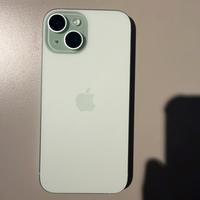 IPhone 15 (con garanzia)