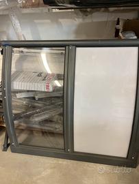 Pensilina per protezione porta