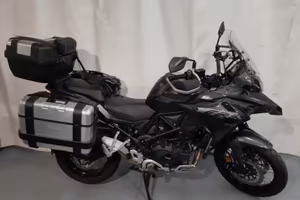 Benelli TRK 502 x con accessori