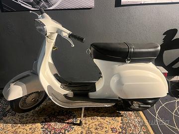 Vespa 50 special