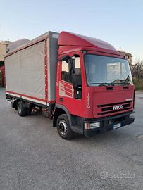 Autocarro Iveco EuroCargo 65E12