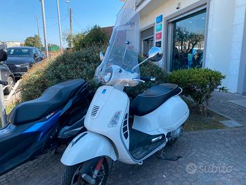 Vespa GTS 300 - 2008