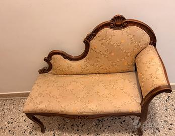 Dormeuse barocca anni ’50 in legno intagliato