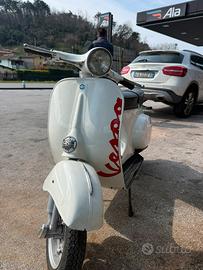 Vespa 50