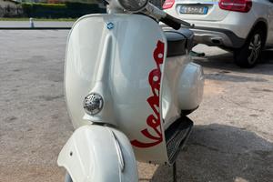 Vespa 50