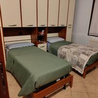 Cameretta praticamente nuova