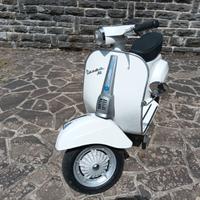 Vespa 50 special