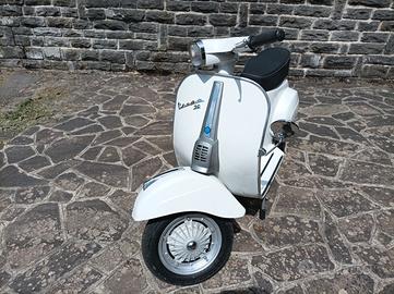 Vespa 50 special