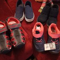 Scarpe,  sandali, stivali e ciabatte mare