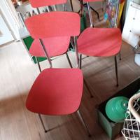 sedie in formica rosse 