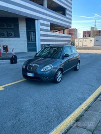 Lancia Ypsilon 1.2 benzina 2011
