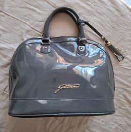 Borsa  a mano grigia lucida, Gattinoni.