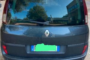 Renault Grand Espace 2000 16v dci