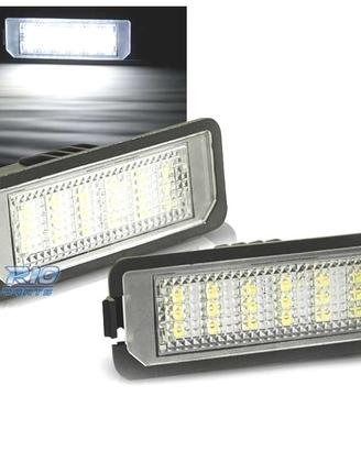 LUCI TARGA A LED VOLKSWAGEN VW GOLF IV V PASSAT B6