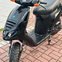 Moto scooter Piaggio Zip 50 cc