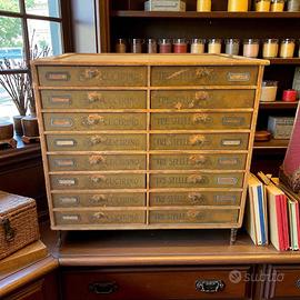 Antica cassettiera Cucirino Tre Stelle merceria