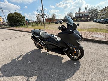 Tmax 560 Tech Max 05/2021