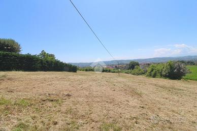TER. RESIDENZIALE A MOSCIANO SANT'ANGELO