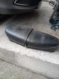 sella x vespa  anni 70 vintage 