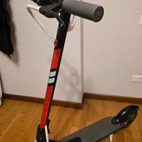 monopattino elettrico