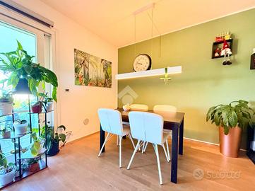 VILLA A SCHIERA A SAGRADO