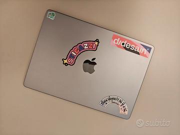MacBook Pro 14" M3 - 2023 - 16gb di ram - 500gb SS