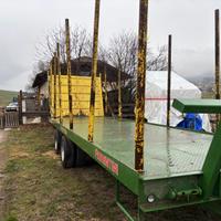 PIANALE FIORENTINI E CASSA TRASPORTO BESTIAME