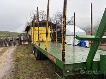 PIANALE FIORENTINI E CASSA TRASPORTO BESTIAME