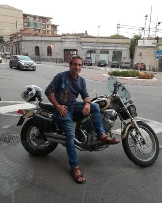 moto Yamaha Virago cilindrata 600 cc