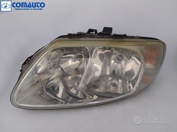 Faro ant sx CHRYSLER VOYAGER IV '99