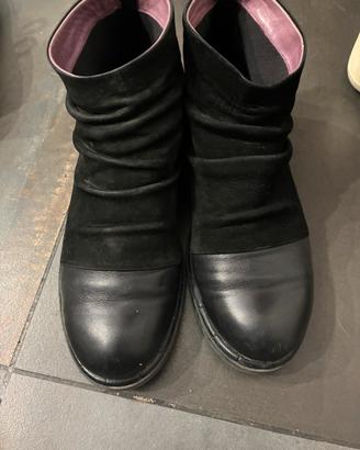 Stivaletto basso ecopelle