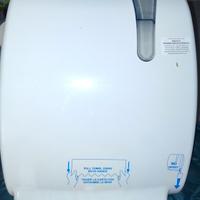 Dispenser porta asciugamani/carta