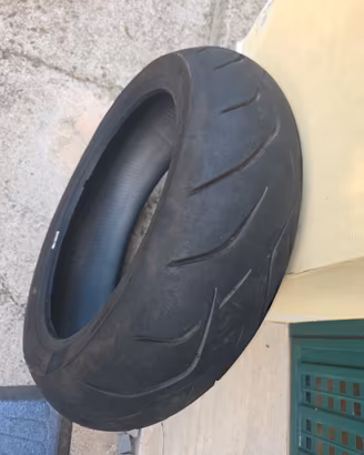 Gomme Moto