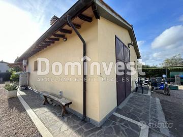 Rustico / Casale di 125 m² con 2 locali a Capalbio