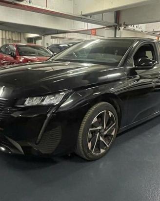 PEUGEOT 308 1.2 130cv Allure + Key Less + Navi +