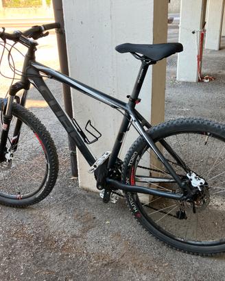 CUBE BIKE 26