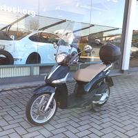 Piaggio Liberty 125 cc     11/2020    24680 km