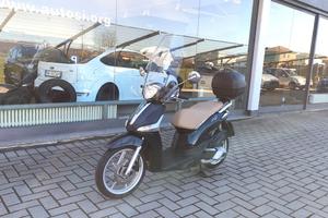 Piaggio Liberty 125 cc     11/2020    24680 km