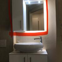 Composizione bagno: specchio + mensole
