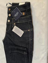 Jeans Liu Jo con cartellino