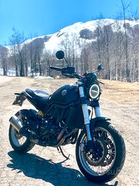 Benelli Leoncino Trail