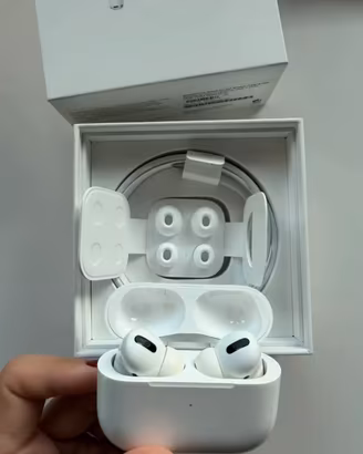 Airpods Pro pari al nuovo